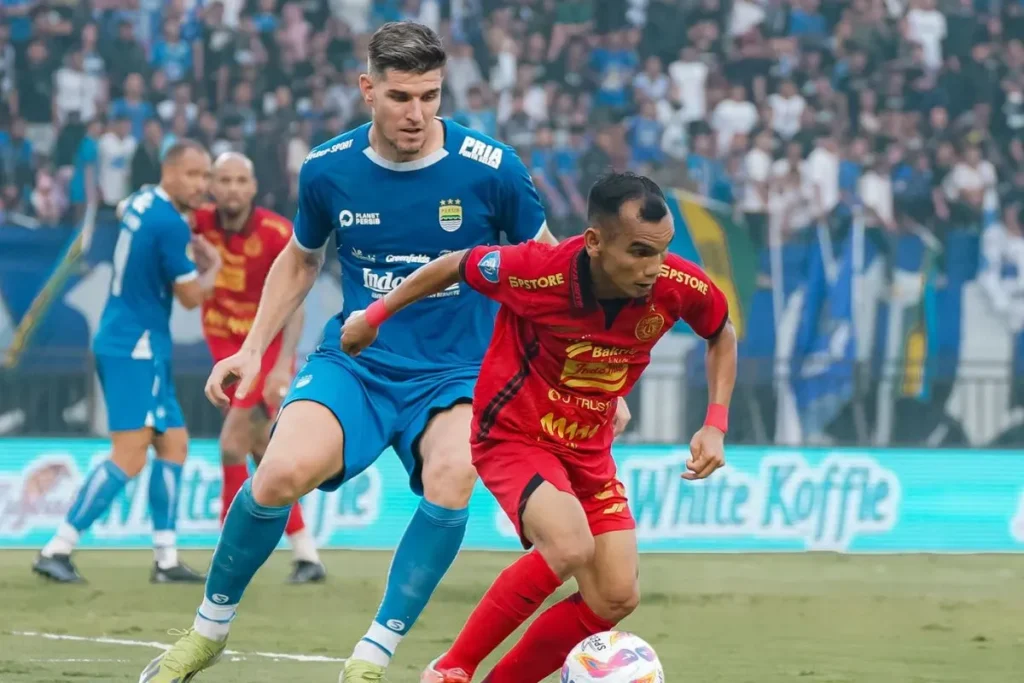 Prediksi BRI Liga 1 2025: Persib Bandung vs Persija Jakarta