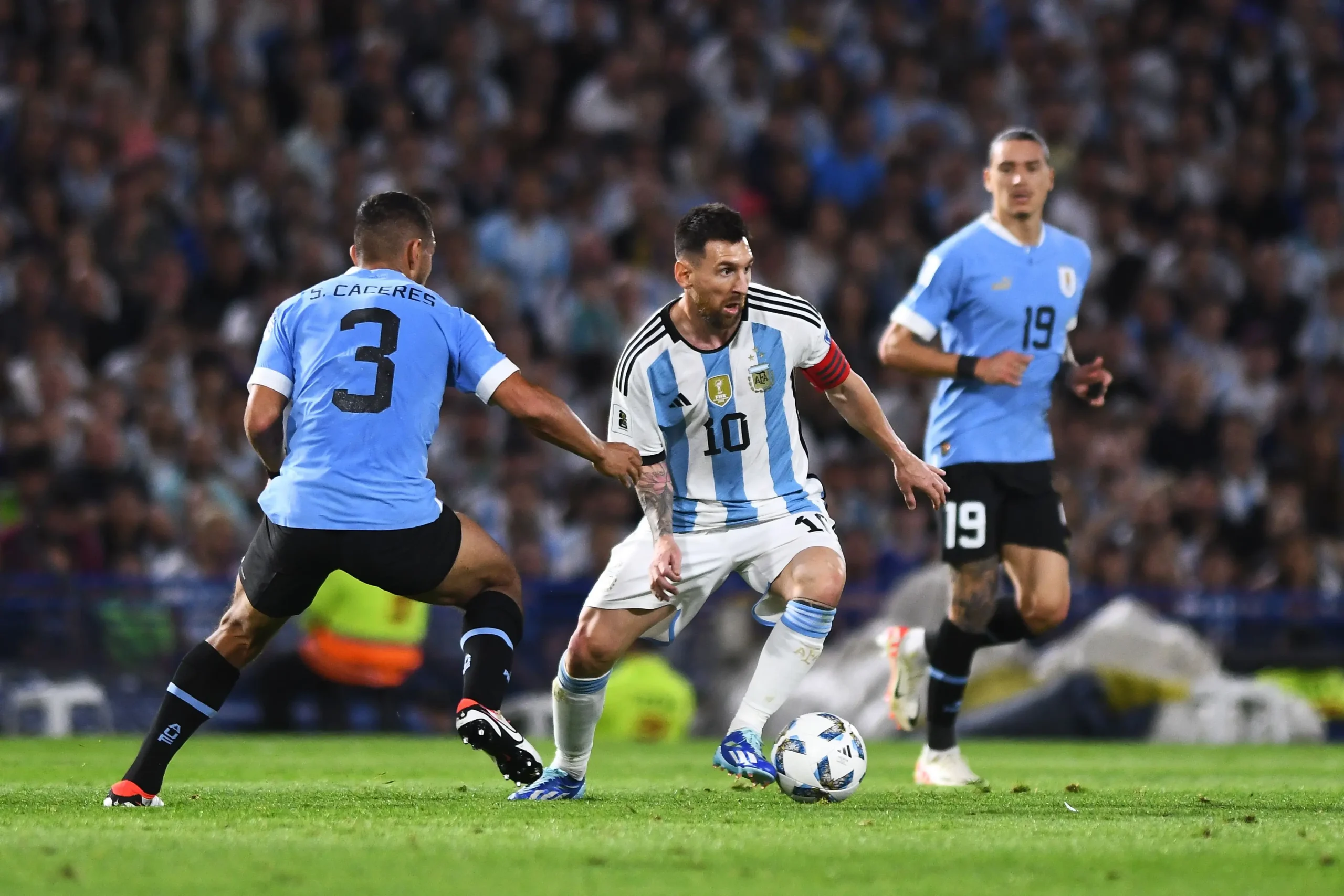 Prediksi Argentina vs Uruguay 2025
